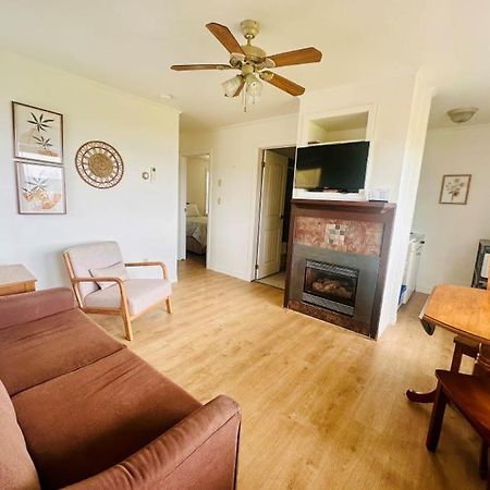 Mcintyre'S Cottages Baddeck Inlet Extérieur photo