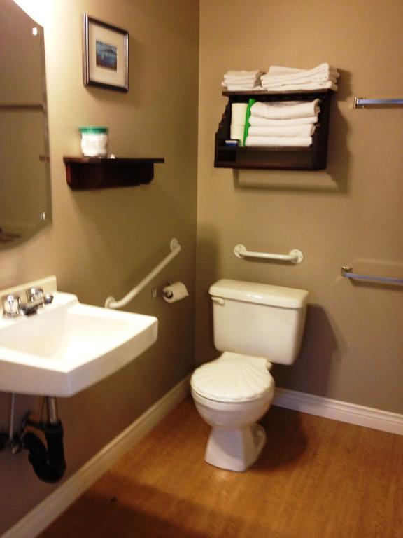 Mcintyre'S Cottages Baddeck Inlet Chambre photo