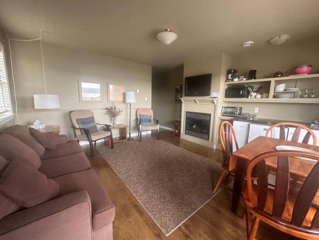 Mcintyre'S Cottages Baddeck Inlet Extérieur photo