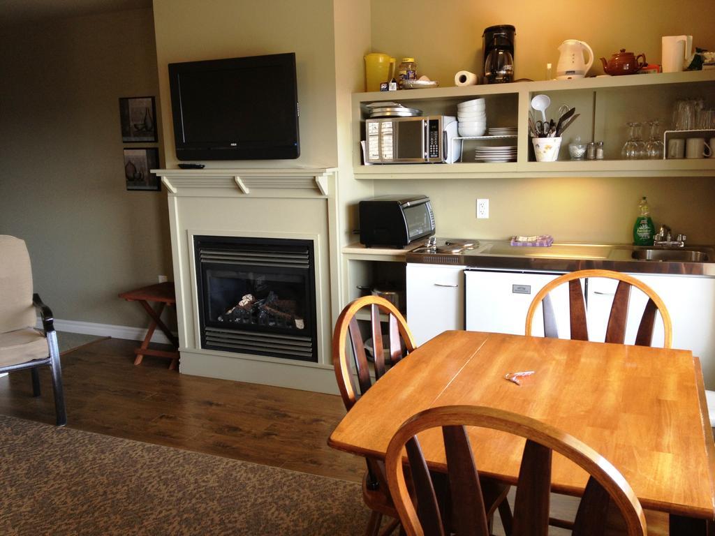 Mcintyre'S Cottages Baddeck Inlet Chambre photo