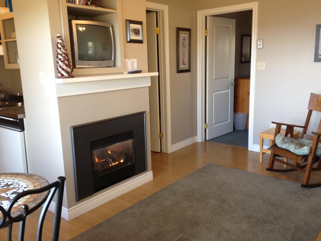 Mcintyre'S Cottages Baddeck Inlet Chambre photo